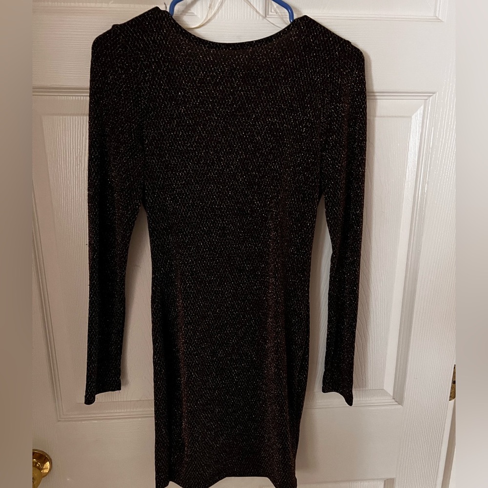 Sexy women gold/black mini dress with open back, like new, size M/S